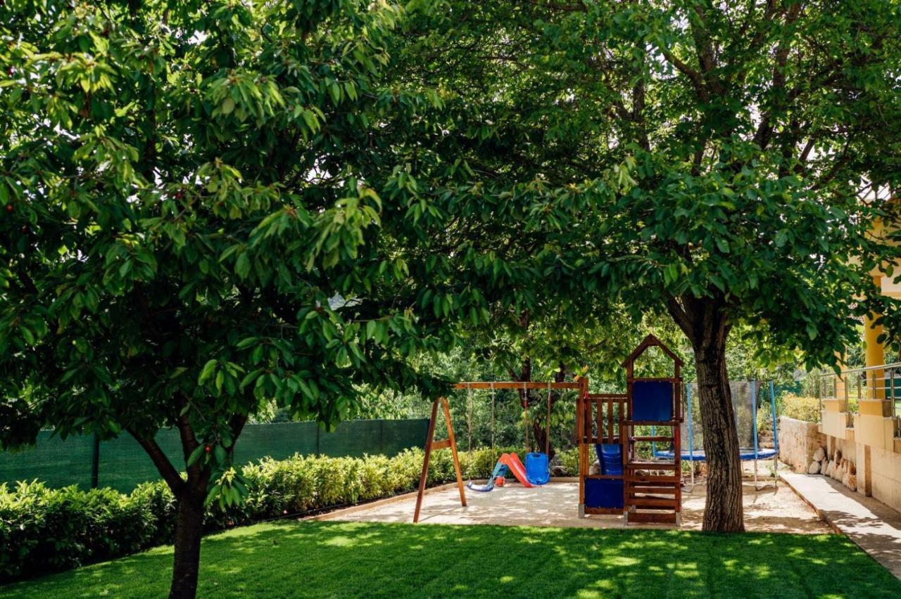 Holiday Home Terra Roca - Imotski, Natural Environment With Complete Peace And Quiet. 外观 照片